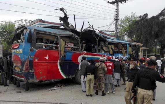 Pakistan: Nổ bom xe buýt, ít nhất 15 người thiệt mạng